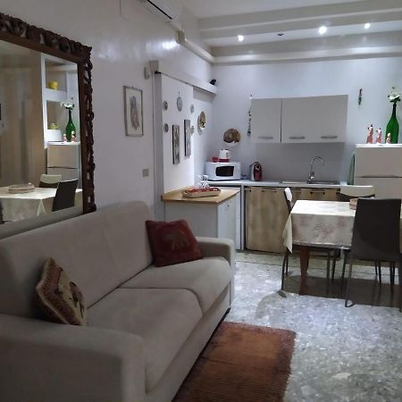 Paky'S House Bed & Breakfast Bari Exterior photo
