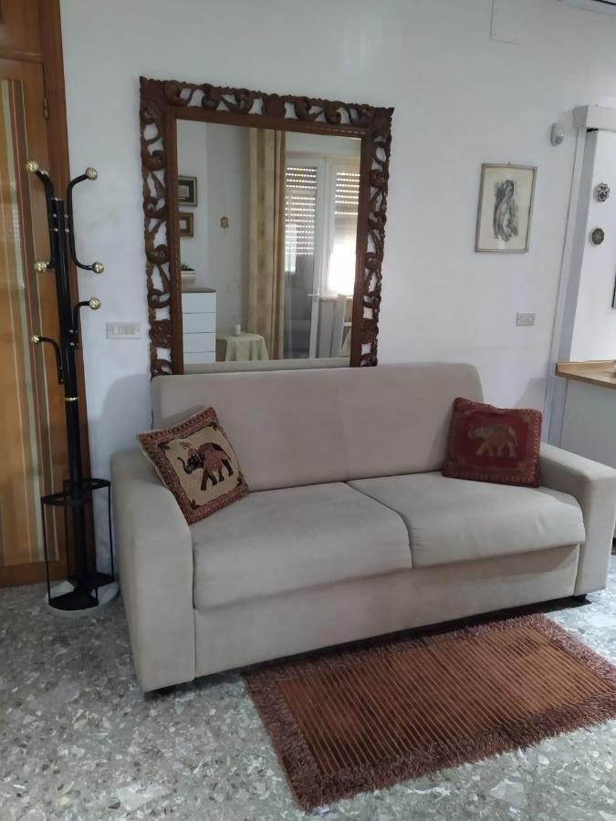Paky'S House Bed & Breakfast Bari Exterior photo